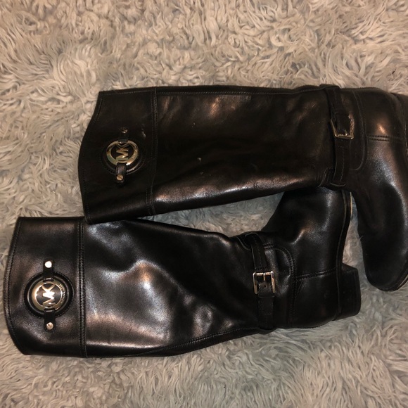 Michael Kors Boots - Picture 1 of 2